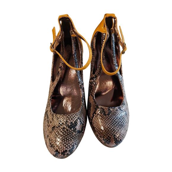 Vintage 9 Yellow Snakeskin Print MaryJane Platform Heels 90s Office Siren Y2K - Picture 1 of 13
